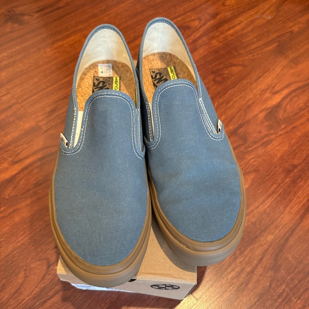 *New* Vans Slip-On VR3 - Salt Wash Captain’s Blue - Sz13